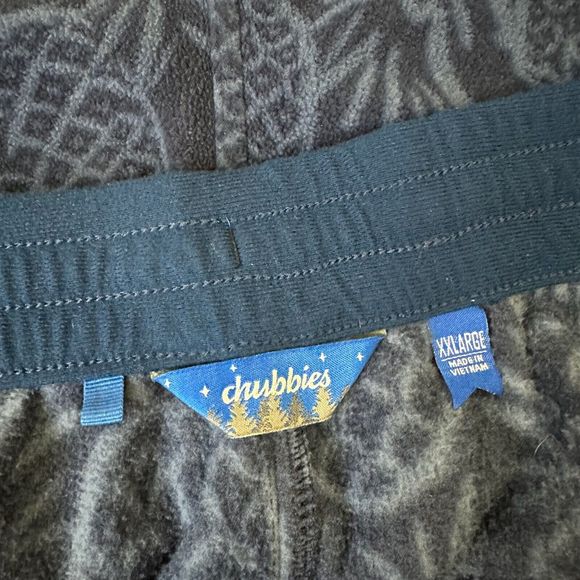 CHUBBIES The Island Hoppers Sherpa Lounger Shorts in Pineapple Navy - Picture 8 of 10